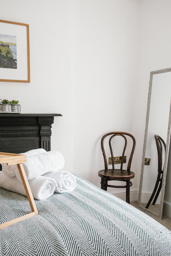 Cosy Period Cottage 2Min Walk To The Beach Portrush Buitenkant foto