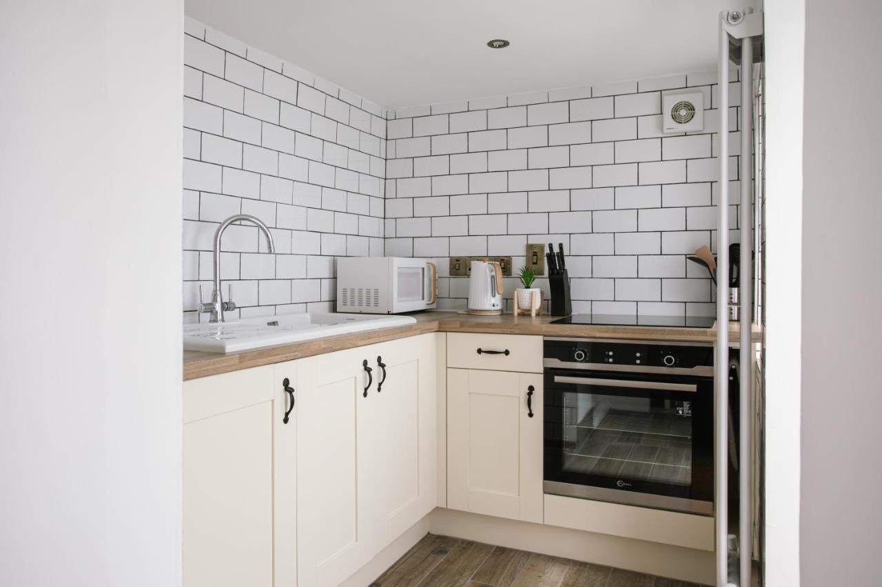 Cosy Period Cottage 2Min Walk To The Beach Portrush Buitenkant foto