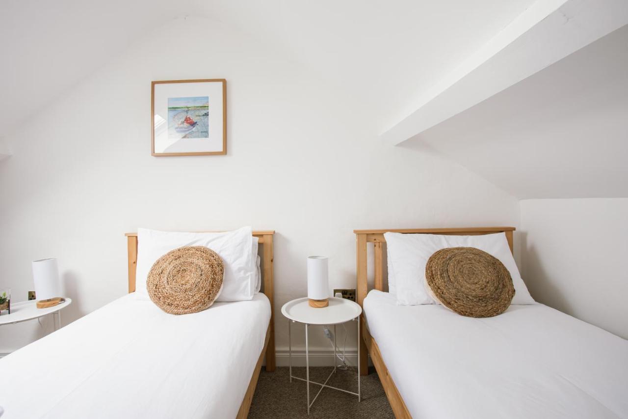 Cosy Period Cottage 2Min Walk To The Beach Portrush Buitenkant foto
