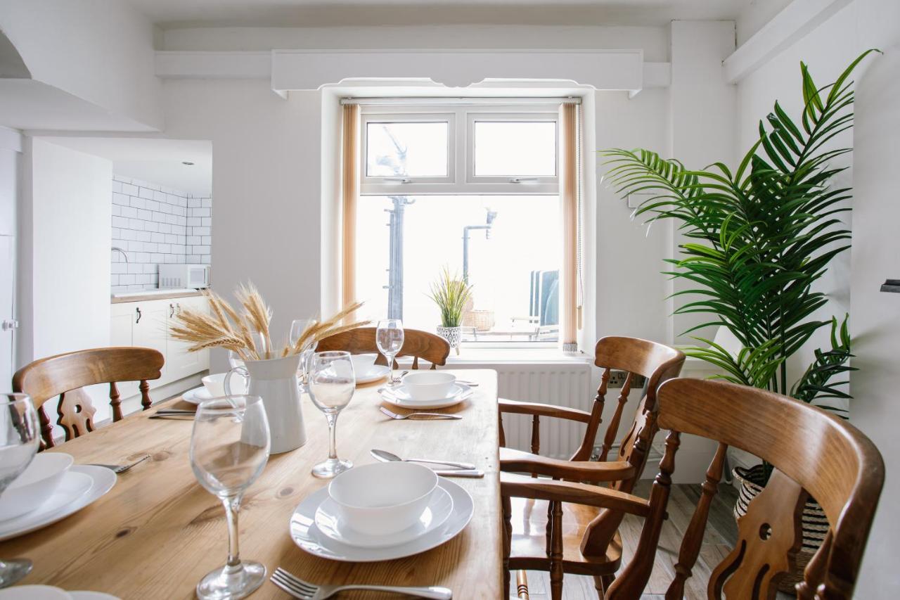 Cosy Period Cottage 2Min Walk To The Beach Portrush Buitenkant foto