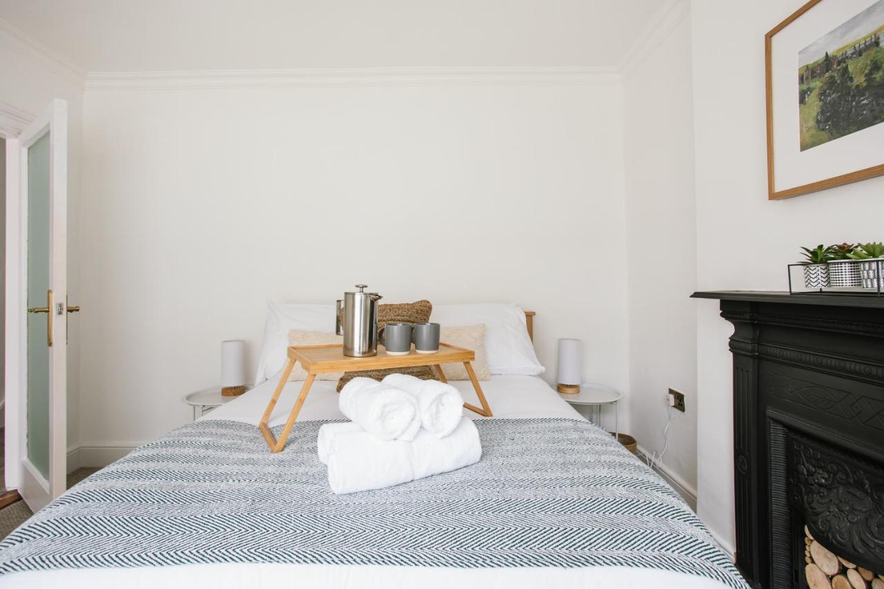 Cosy Period Cottage 2Min Walk To The Beach Portrush Buitenkant foto